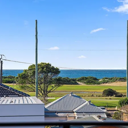 Astra Apartments Wollongong Exterior photo